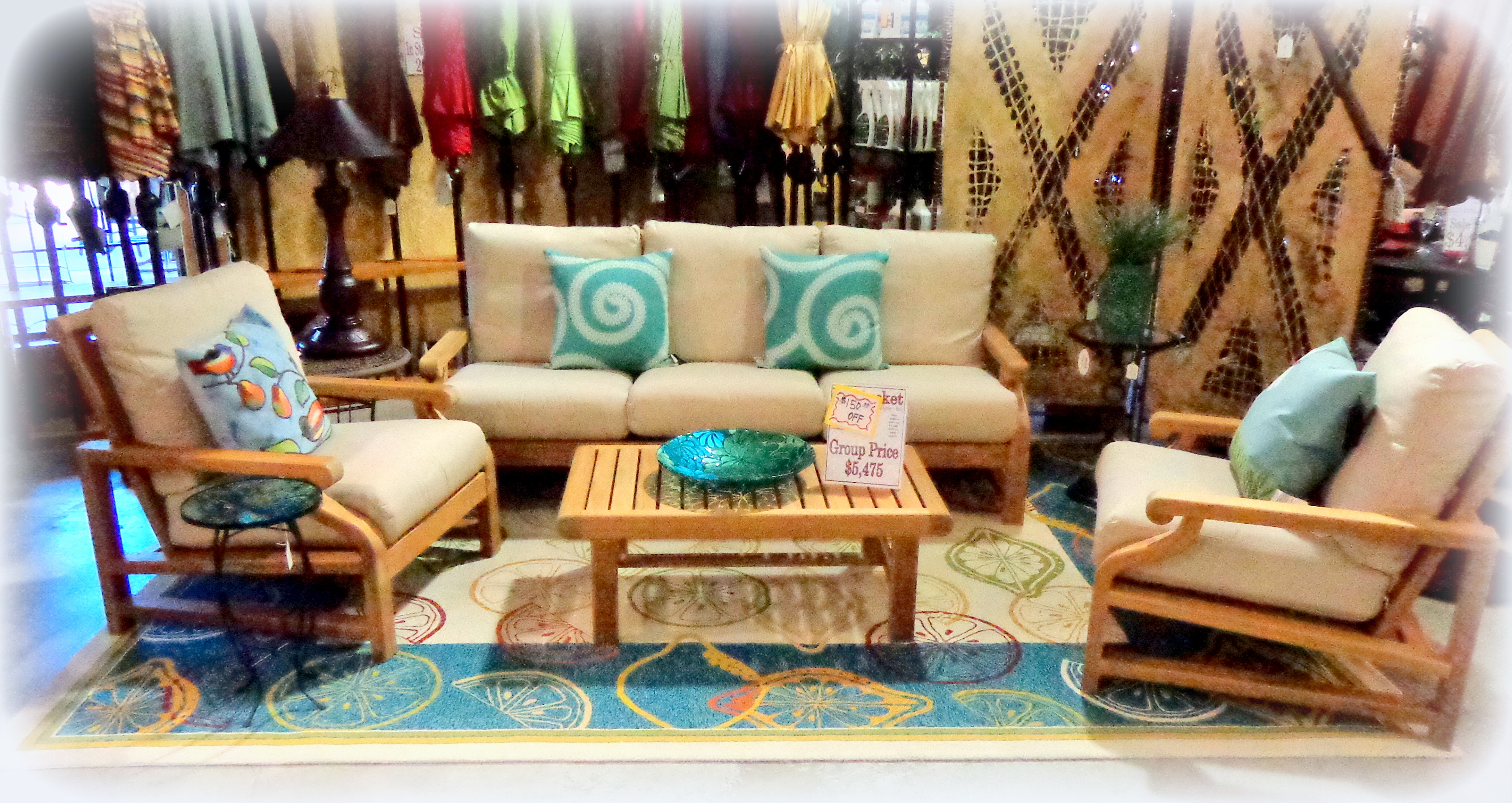 DSC00013 Fireplace and Patio